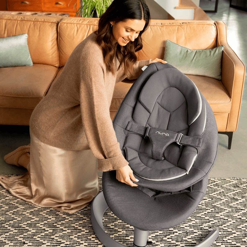 Silla-Mecedora-Manual-Gris---Nuna
