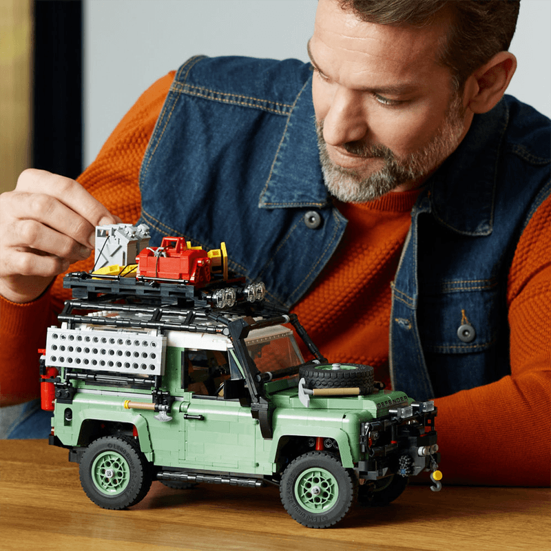 Set-Land-Rover-Defender-90-Piezas-2336-LEGO